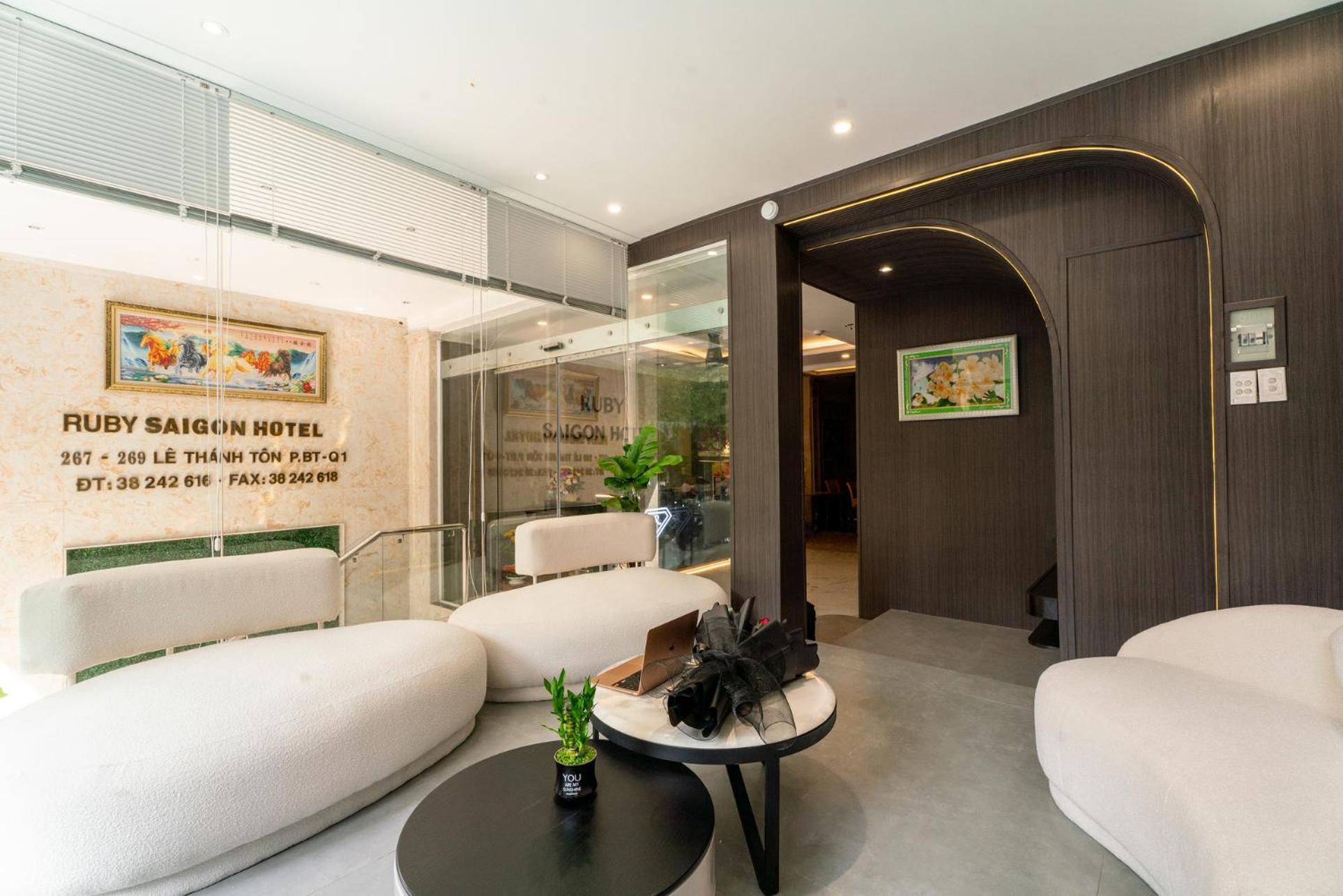 Ruby Saigon Hotel - Ben Thanh Hô Chi Minh-Ville Extérieur photo