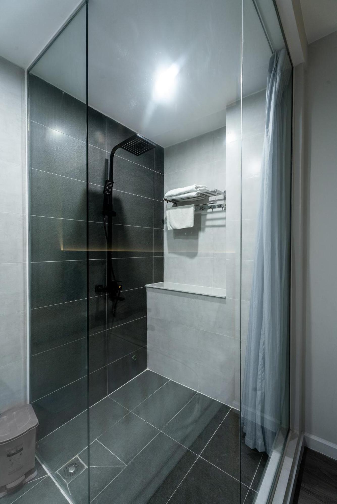 Ruby Saigon Hotel - Ben Thanh Hô Chi Minh-Ville Extérieur photo
