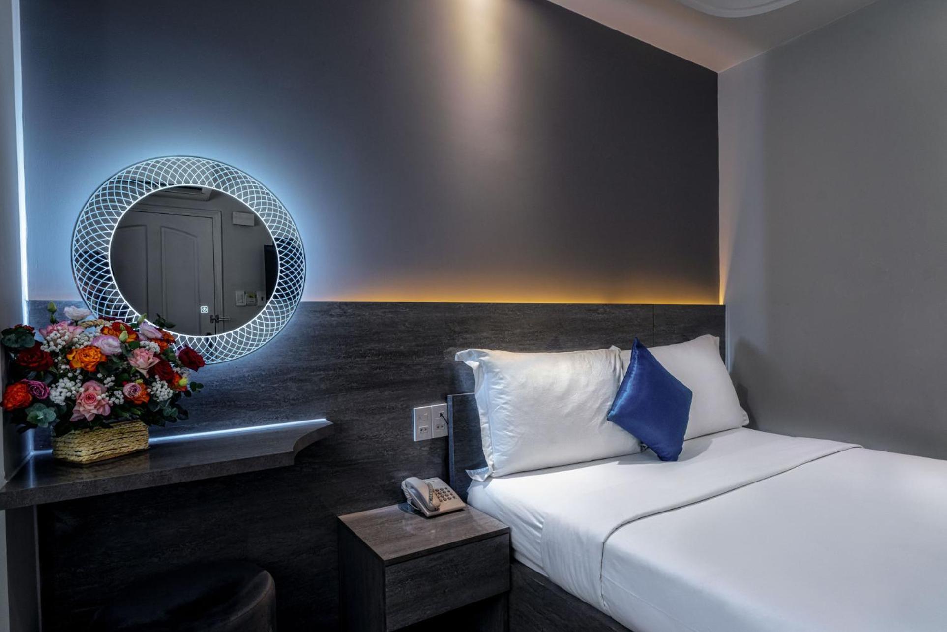Ruby Saigon Hotel - Ben Thanh Hô Chi Minh-Ville Extérieur photo